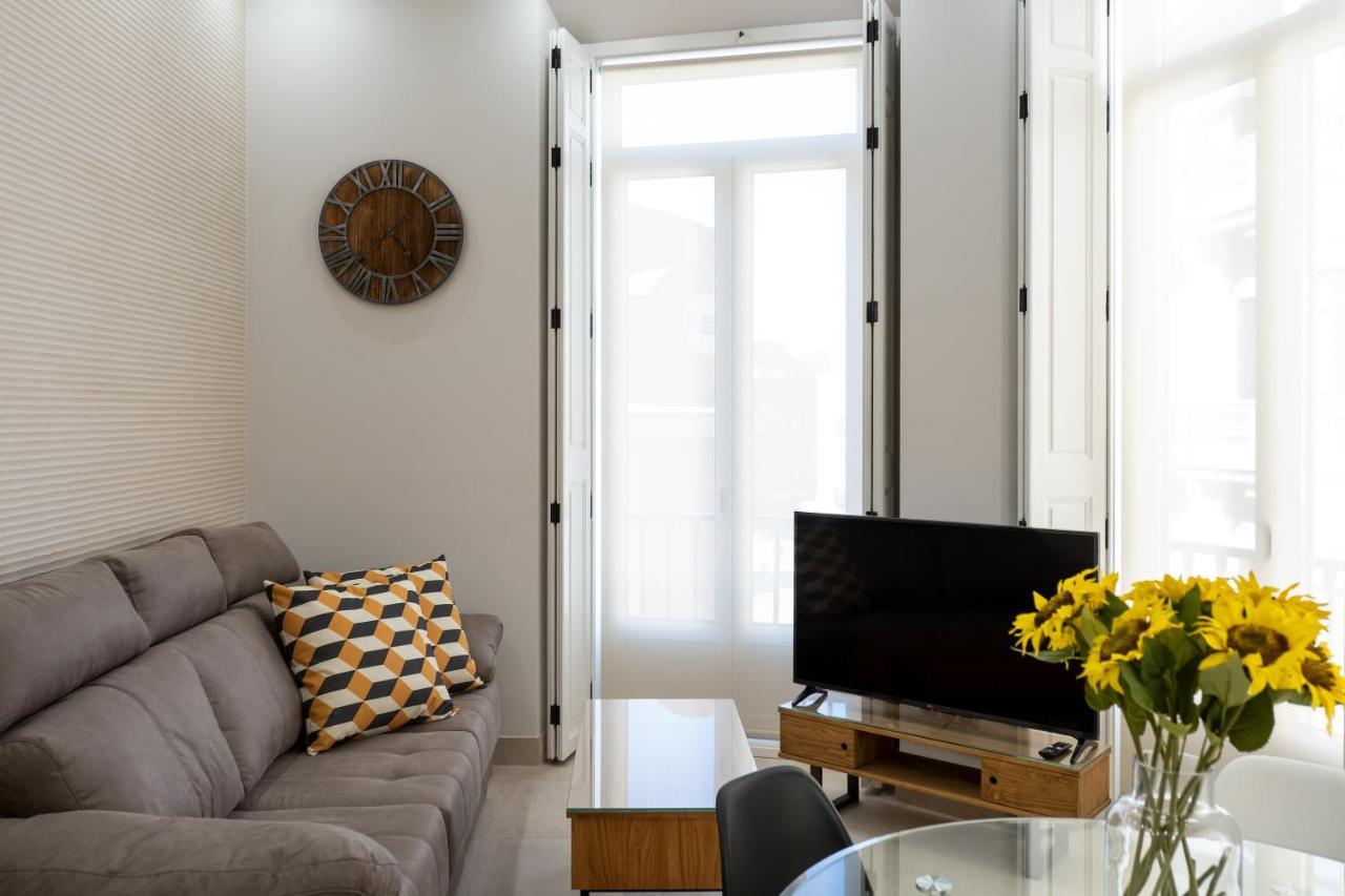 Inmalaga Santos Suites 2 Eksteriør billede
